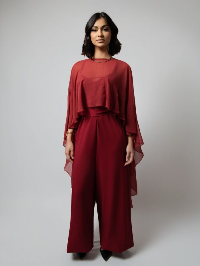Conjunto Burgundy Cape: Top Assimétrico com Capa Fluida + Calças Palazzo